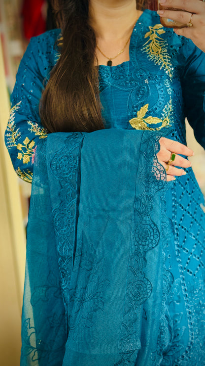 Zinc Grey Embroidered Lawn Suit – 3 Piece Designer Outfit with Net Dupatta | F FOR FASHION London