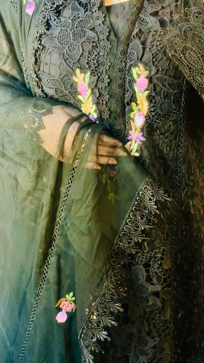 Premium Stitched Designer Suit – Net Dupatta, Raw Silk Trousers & 3D Resham Embroidery FFORFASHION